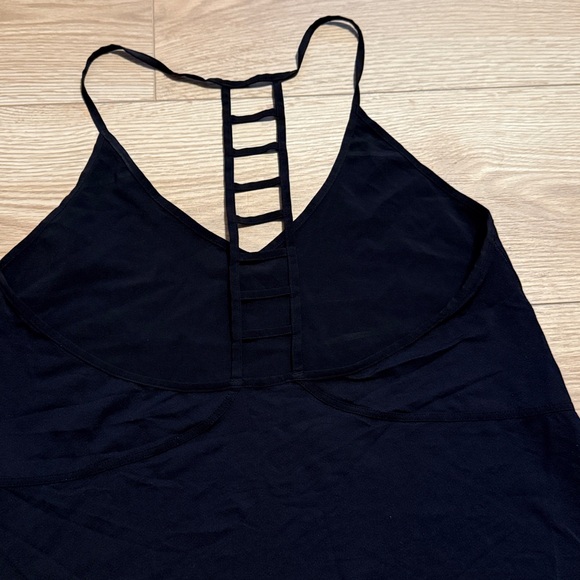 lululemon athletica Black Tank Top - Picture 4 of 8